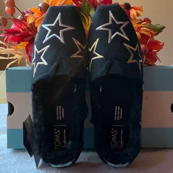 ⭐️ TOMS EMBROIDERY ALPARGATA SHOES ⭐️NWT ⭐️ - Picture 2 of 16